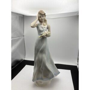 Royal Doulton WINDFLOWER Reflections Figurine HN 3077 12.25" 31.1cm Tall